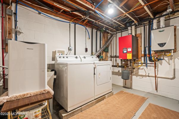 Interior, Washer