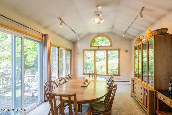 Dining room, Interior