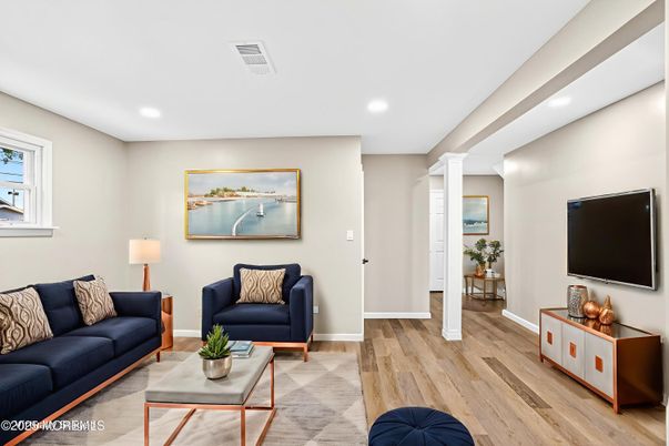 Interior, Living room, Recessed Lighting, Wood Texture Flooring