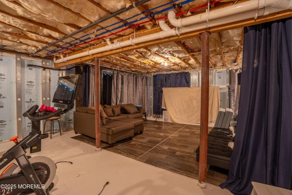 Fitness Equipment, Interior, Living room, Wood Texture Flooring