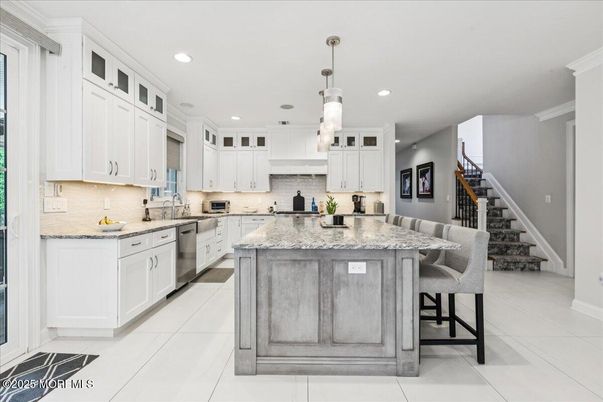 Interior, Kitchen, Pendant Lights, Recessed Lighting, Stainless Steel Appliances