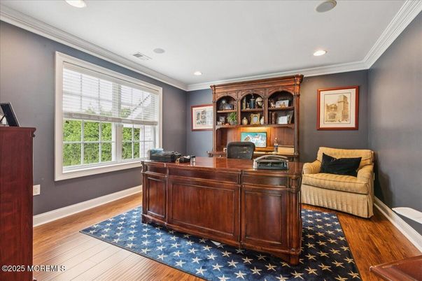 Home Office, Interior, Recessed Lighting, Wood Texture Flooring