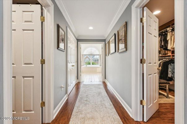 Interior, Recessed Lighting, Walk-in Closets, Wood Texture Flooring