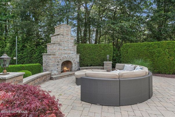 Exterior, Fireplace