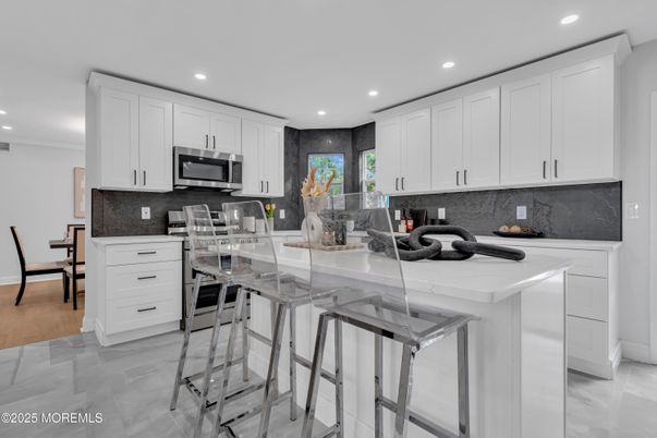 Dining room, Interior, Kitchen, Recessed Lighting