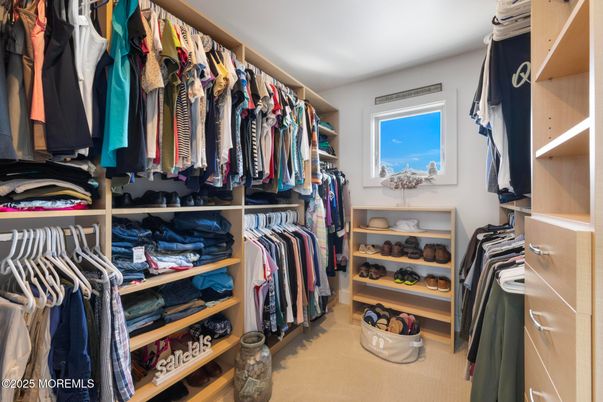 Interior, Walk-in Closets