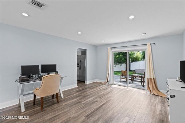 Home Office, Interior, Recessed Lighting, Wood Texture Flooring