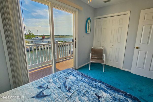 Bedroom, Interior, Water