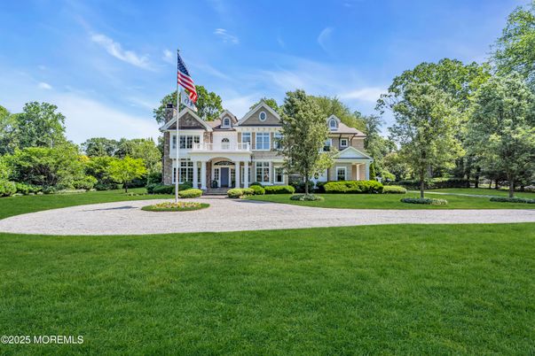 Backyard, Exterior, Facade, Queen Anne Victorian