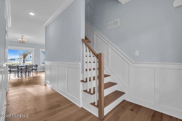Chandelier, Dining room, Interior, Recessed Lighting, Wood Texture Flooring