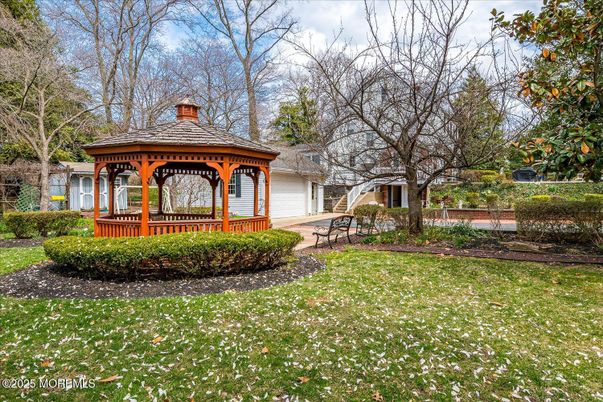 Backyard, Detached Garage, Exterior