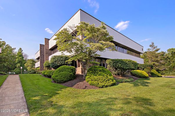Backyard, Exterior, Facade, Modern