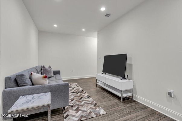Interior, Living room, Recessed Lighting, Wood Texture Flooring
