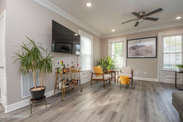 Interior, Recessed Lighting, Wood Texture Flooring