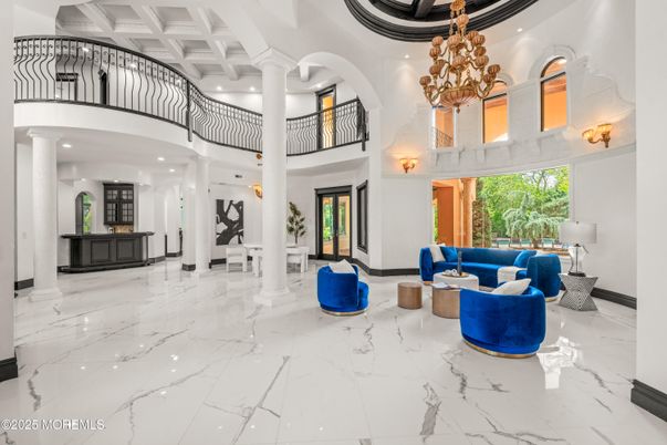 Chandelier, Interior, Living room, Marble, Recessed Lighting