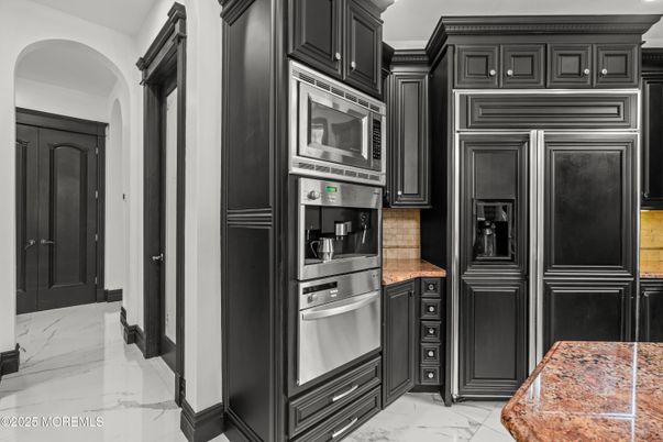 Interior, Kitchen, Marble, Stainless Steel Appliances