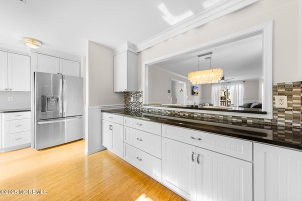 Chandelier, Interior, Kitchen, Pendant Lights, Wood Texture Flooring