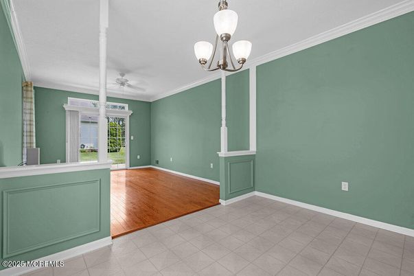 Chandelier, Empty room, Interior, Pendant Lights, Wood Texture Flooring