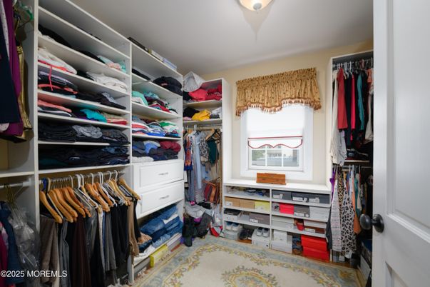 Interior, Walk-in Closets