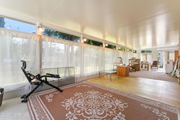 Fitness Equipment, Interior, Sun Room, Wood Texture Flooring