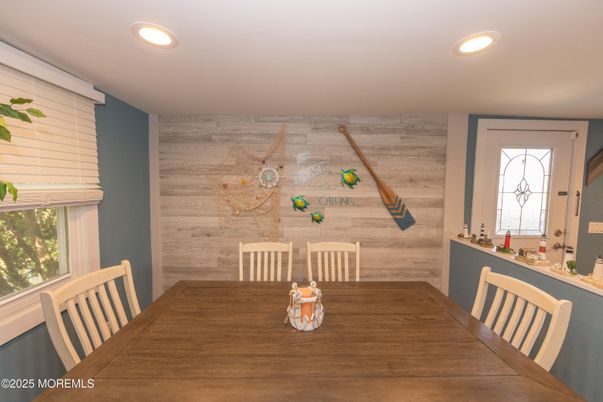 Dining room, Interior, Recessed Lighting, Wooden Walls