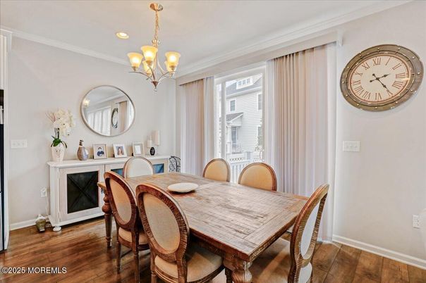Chandelier, Dining room, Interior, Recessed Lighting, Wood Texture Flooring