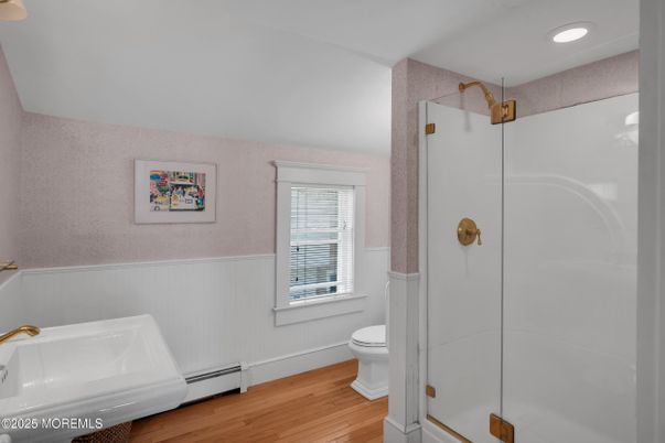 Bathroom, Interior, Recessed Lighting, Wood Texture Flooring