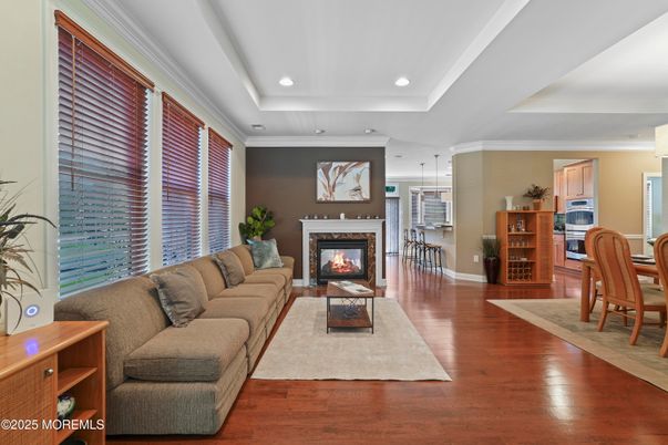 Fireplace, Interior, Living room, Pendant Lights, Recessed Lighting, Wood Texture Flooring