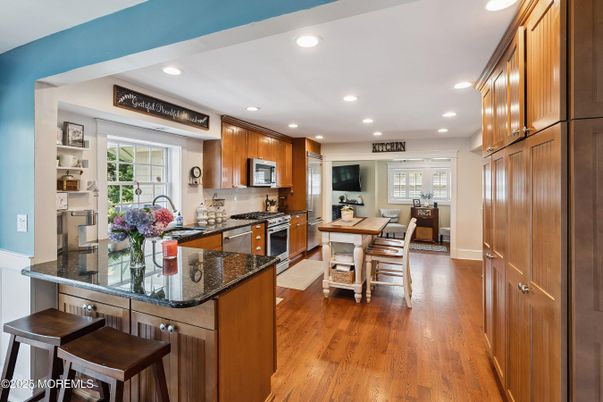 Dining room, Interior, Kitchen, Recessed Lighting, Wood Texture Flooring