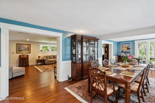 Dining room, Interior, Living room, Recessed Lighting, Wood Texture Flooring