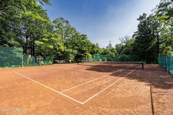 Exterior, Tennis Courts