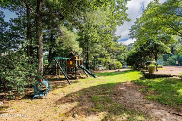 Backyard, Exterior, Playground
