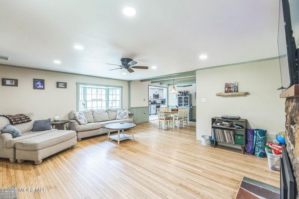 Dining room, Interior, Living room, Recessed Lighting, Wood Texture Flooring
