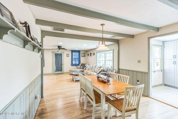 Dining room, Interior, Living room, Pendant Lights, Recessed Lighting, Wood Texture Flooring
