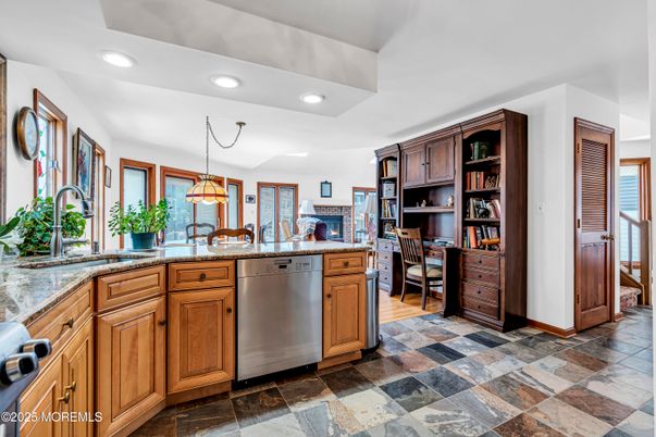 Dining room, Interior, Kitchen, Pendant Lights, Recessed Lighting