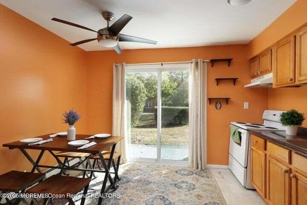Dining room, Interior, Kitchen
