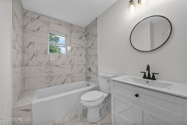 Bathroom, Interior, Marble, Marble Walls