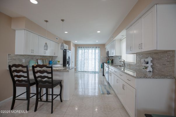 Interior, Kitchen, Pendant Lights, Recessed Lighting