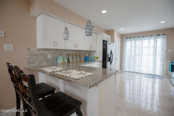 Interior, Kitchen, Pendant Lights, Recessed Lighting