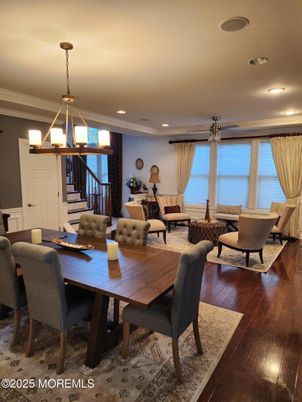 Dining room, Interior, Living room, Pendant Lights, Recessed Lighting, Wood Texture Flooring