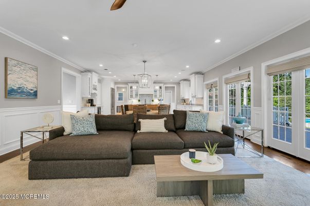 Dining room, Interior, Kitchen, Living room, Pendant Lights, Recessed Lighting, Wood Texture Flooring