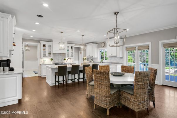 Dining room, Interior, Kitchen, Pendant Lights, Recessed Lighting, Wood Texture Flooring