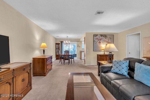 Chandelier, Dining room, Interior, Living room