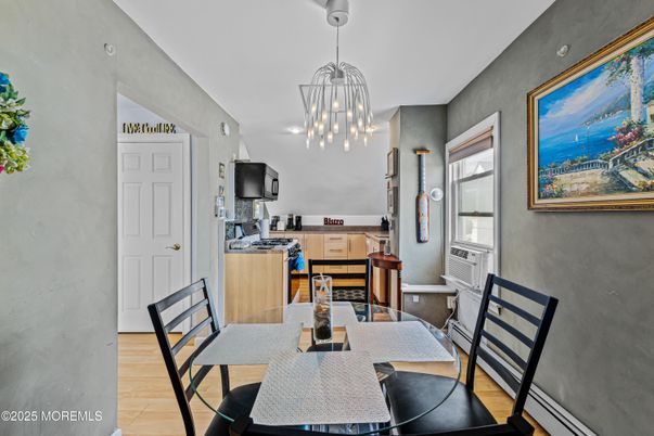 Dining room, Interior, Kitchen, Pendant Lights, Wood Texture Flooring