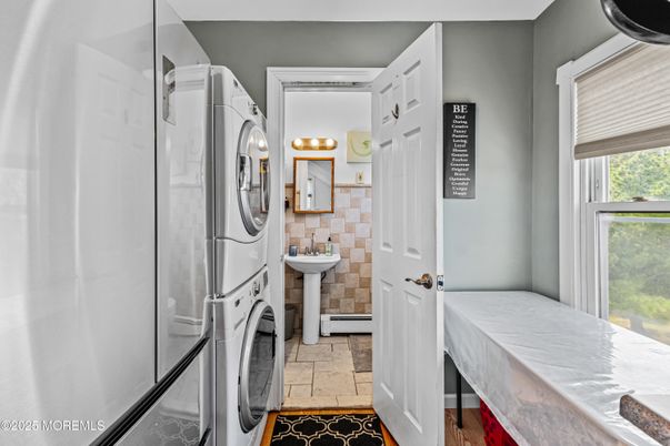 Bathroom, Interior, Utility Closets, Washer