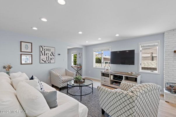 Interior, Living room, Recessed Lighting, Stone Walls, Wood Texture Flooring