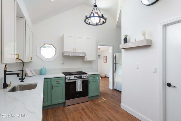 Chandelier, Interior, Kitchen, Pendant Lights, Stainless Steel Appliances, Wood Texture Flooring