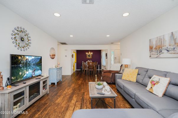 Dining room, Interior, Living room, Recessed Lighting, Wood Texture Flooring