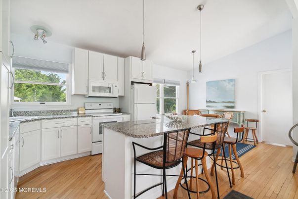 Interior, Kitchen, Pendant Lights, Wood Texture Flooring