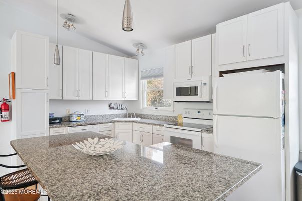Interior, Kitchen, Pendant Lights